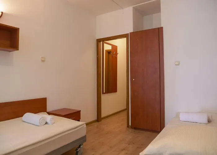 Radosc Natura Tour Устка