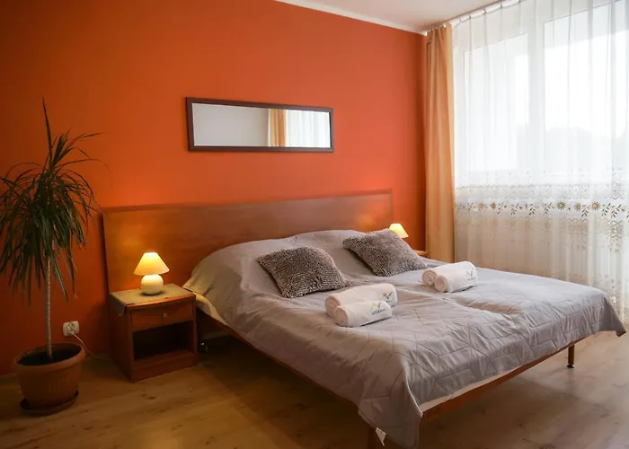 Radosc Natura Tour Устка